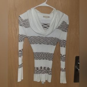 5/$25 Fall Sweater Size Medium